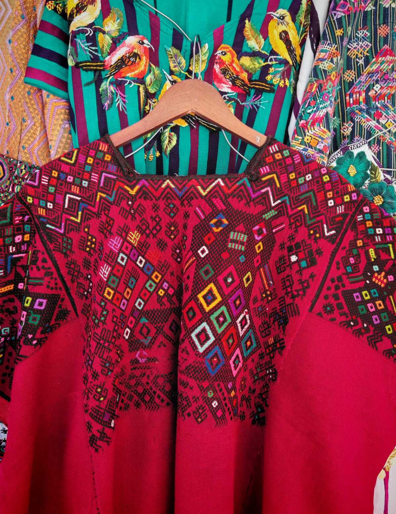(Reservado para Jamie) Huipil Chichi rojo y burdeos #2-14