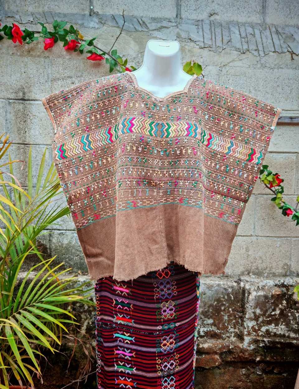 Brown San Lucas huipil #4-284