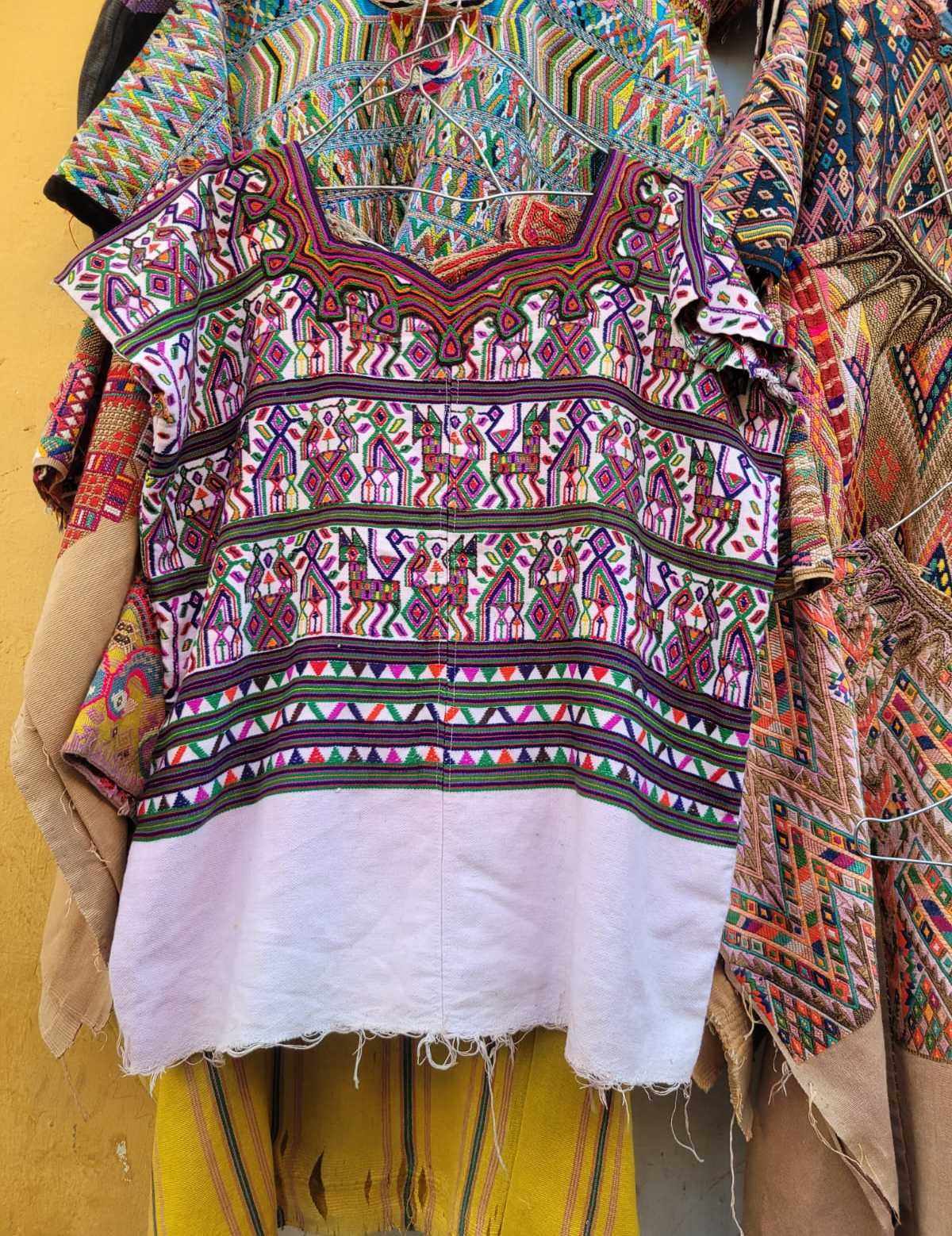 Tribal on white Nebaj huipil #2-126