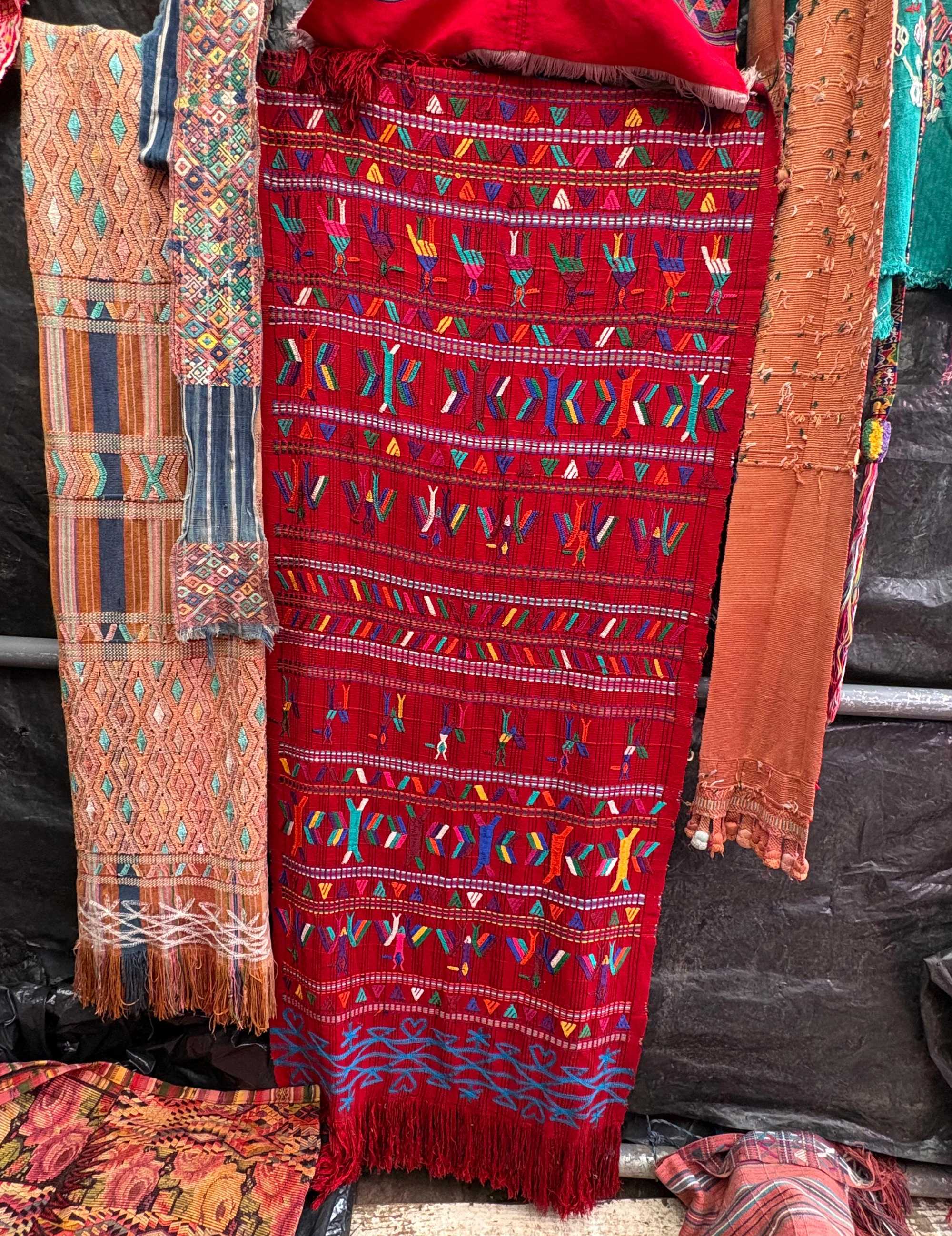 Red Nebaj tzute #4-46