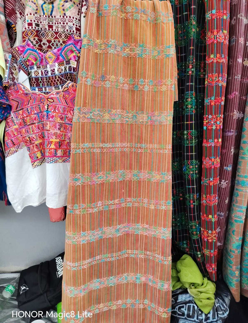 Warm brown Aguacatan corte #6-66