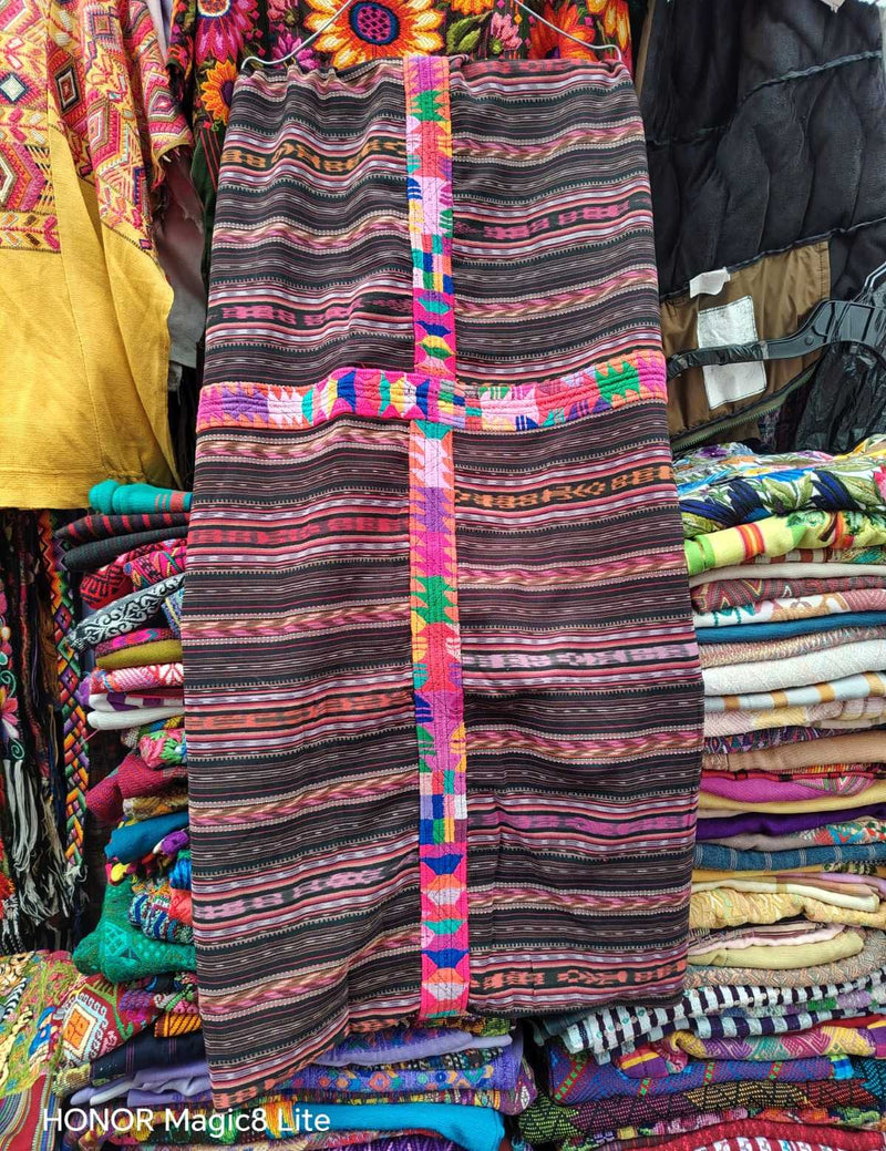 Pink and black Ikat Chichicastenango corte #4-154