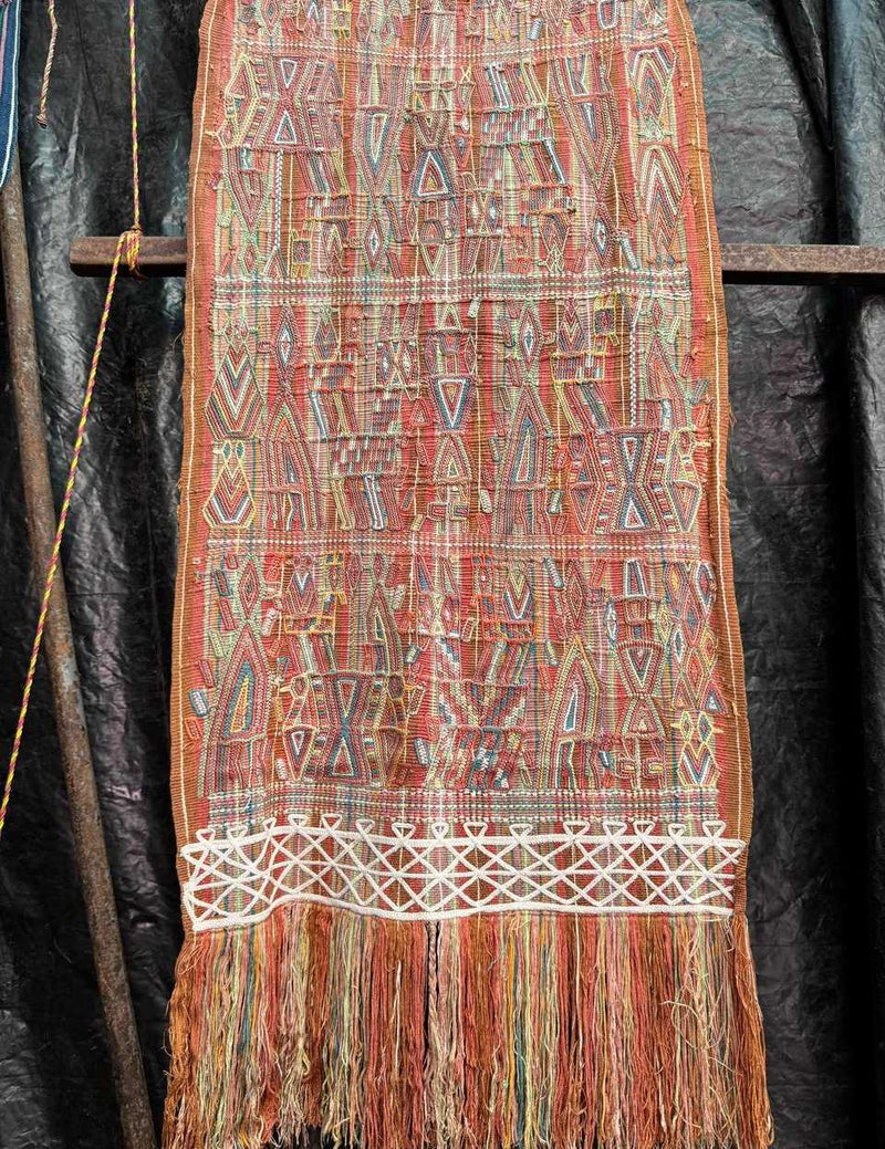 Coral with blue accents Nebaj tzute #5-73