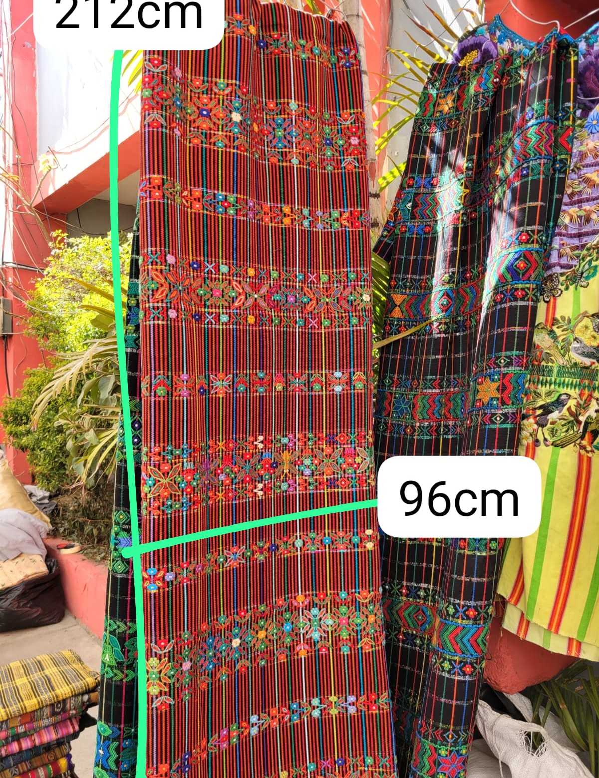 Colourful Aguacatan corte #3-77