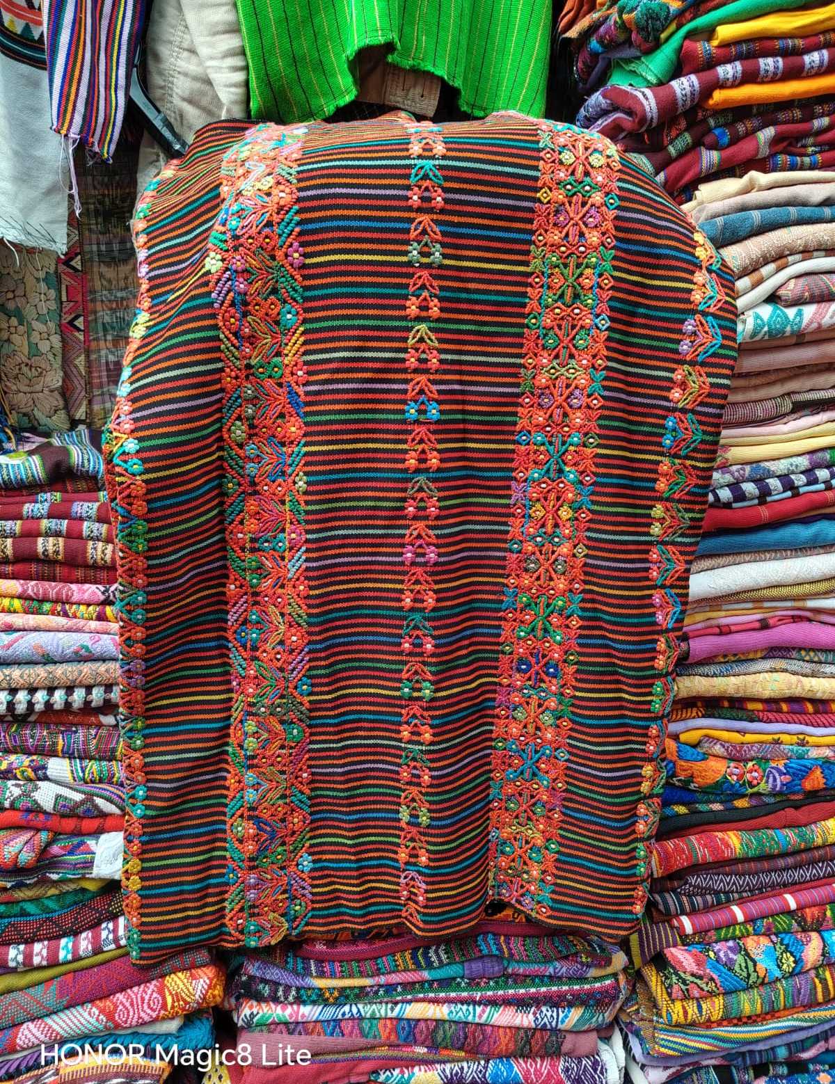 Colourful Aguacatan corte #4-132