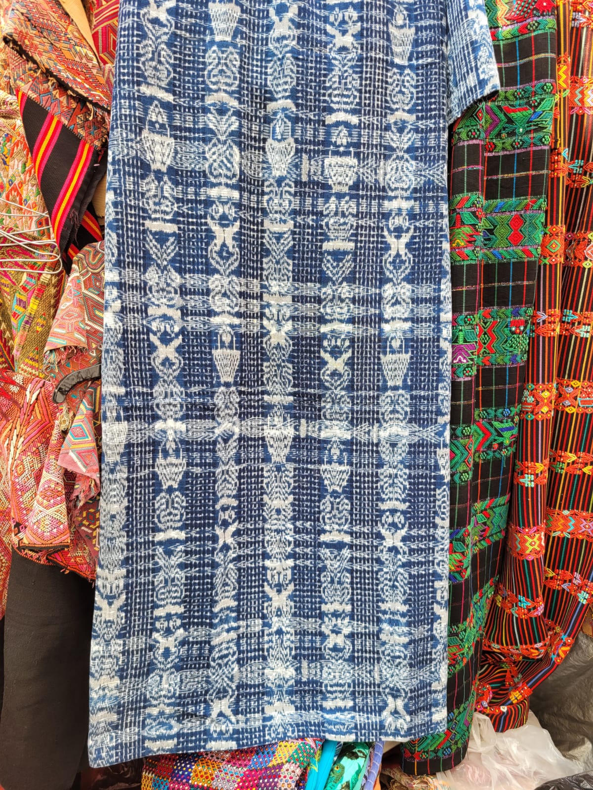 Indigo corte for April