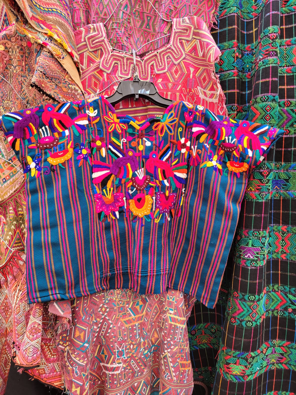 Playful parrot huipil (Reserved for Sarah)