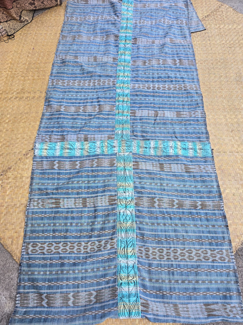 Indigo Chichi corte (Reserved for April)