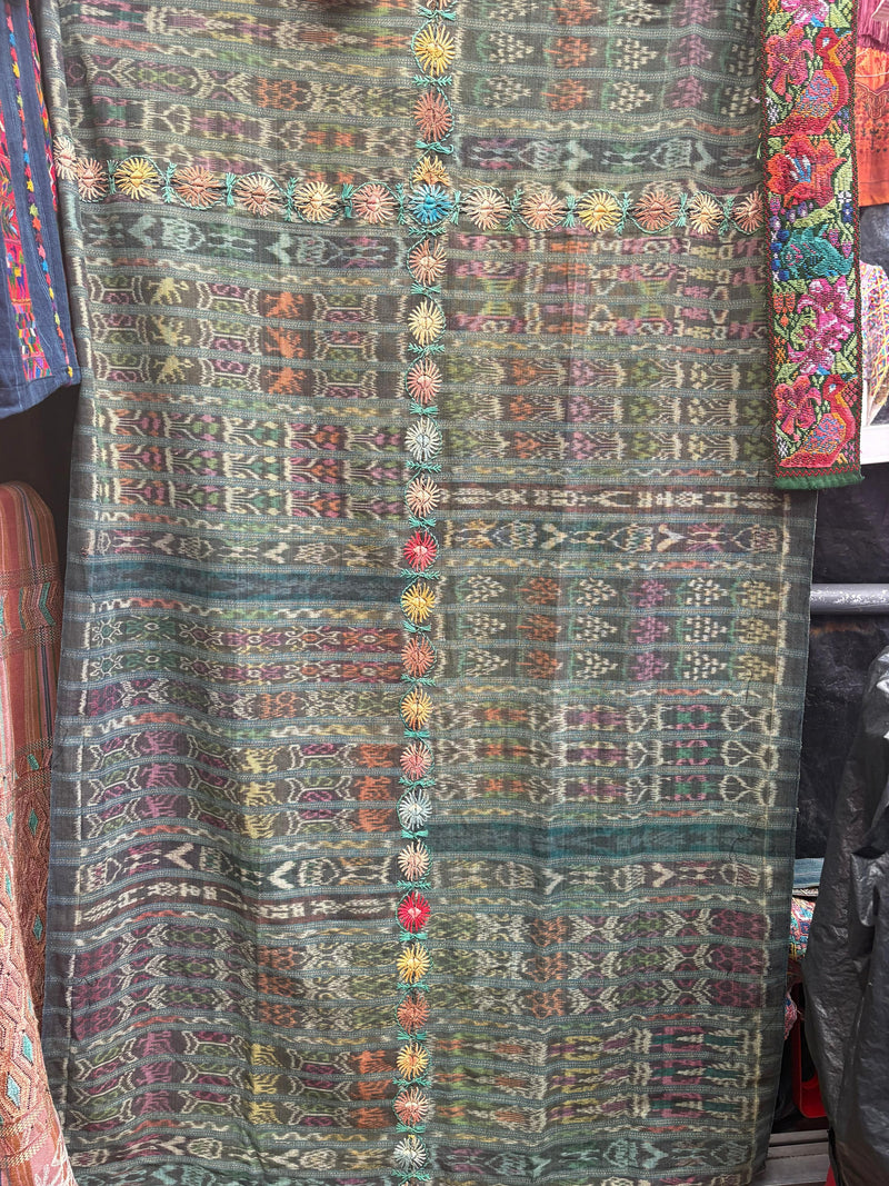 Ikat corte (Reserved for April)