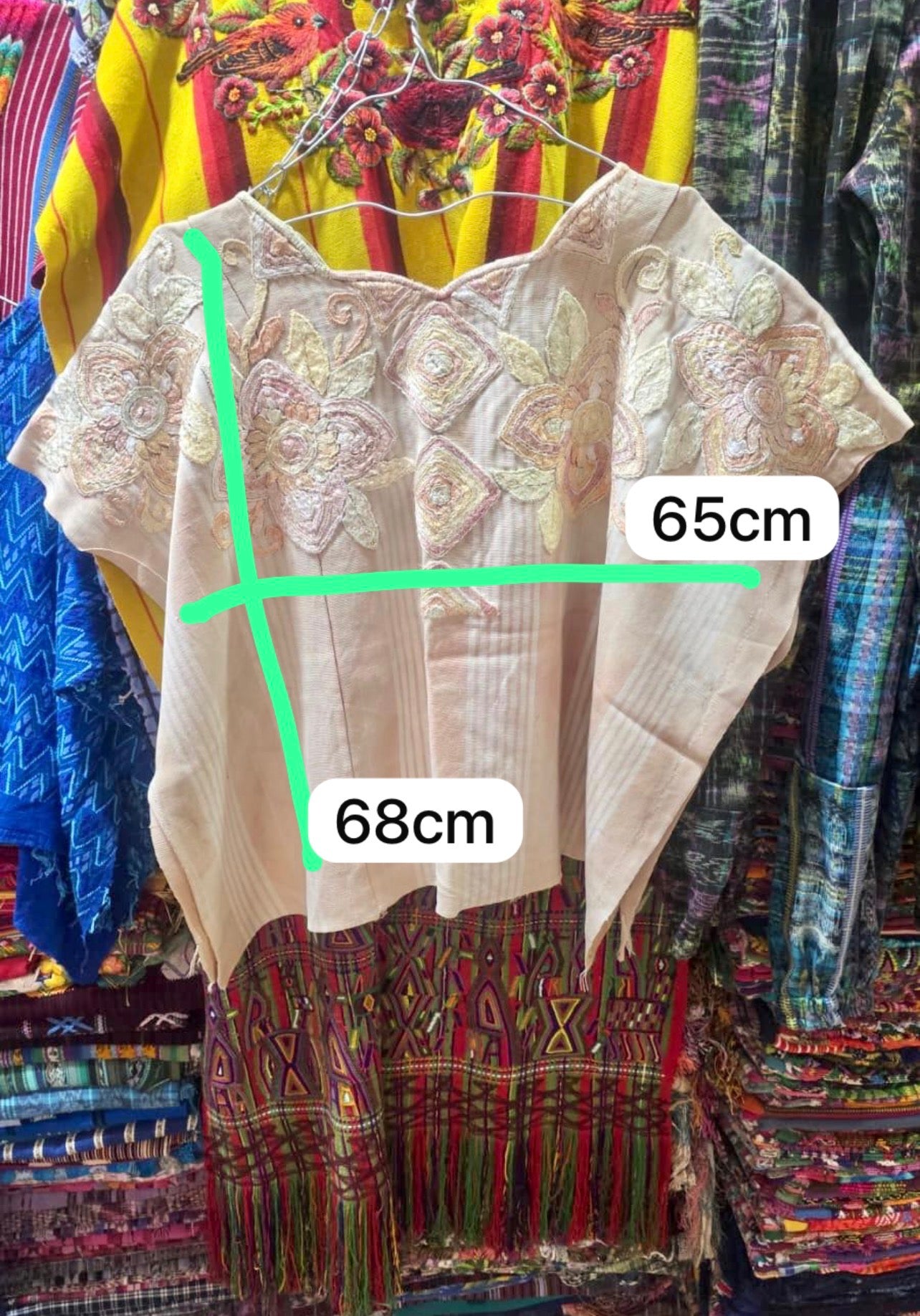 Huipil de Santiago ruborizado