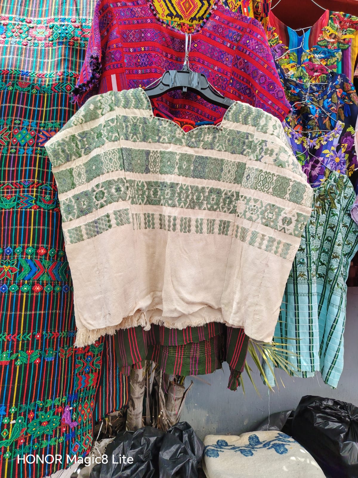 Free and white huipil (reserved for Sarah)