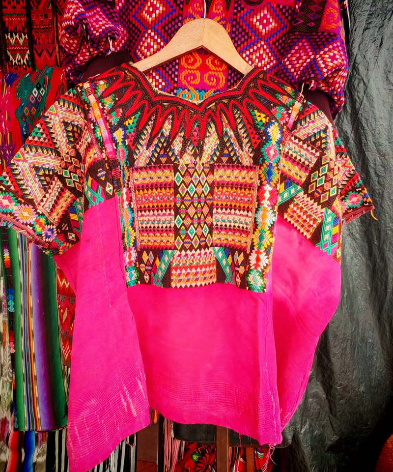 4 Chichi huipiles para Mucy
