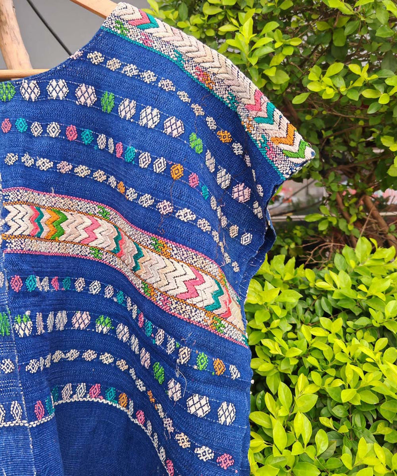 Huipil azul de San Lucas