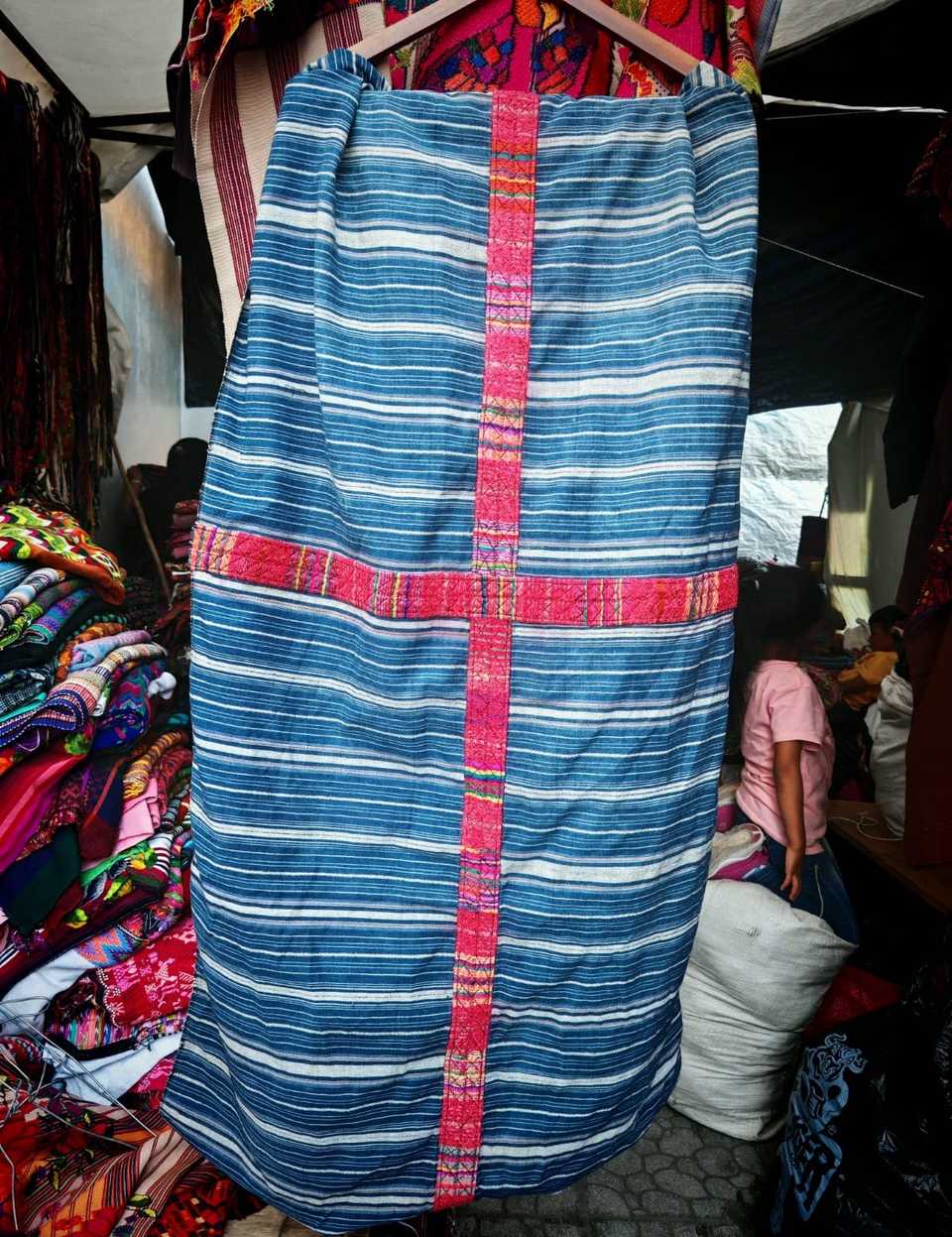 Blue with red and pink randa Chichicastenango corte #5-5