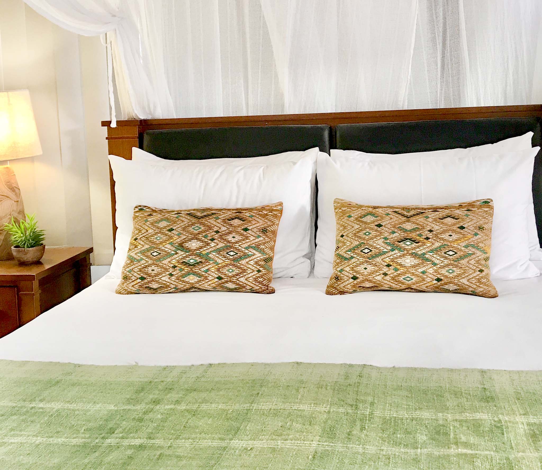 Brown Chichicastenango I