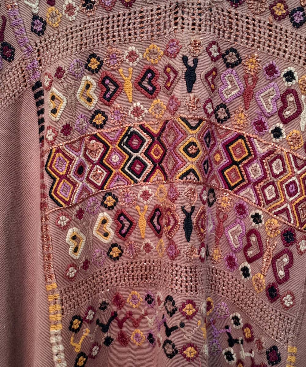 Colotenango huipil in cafe