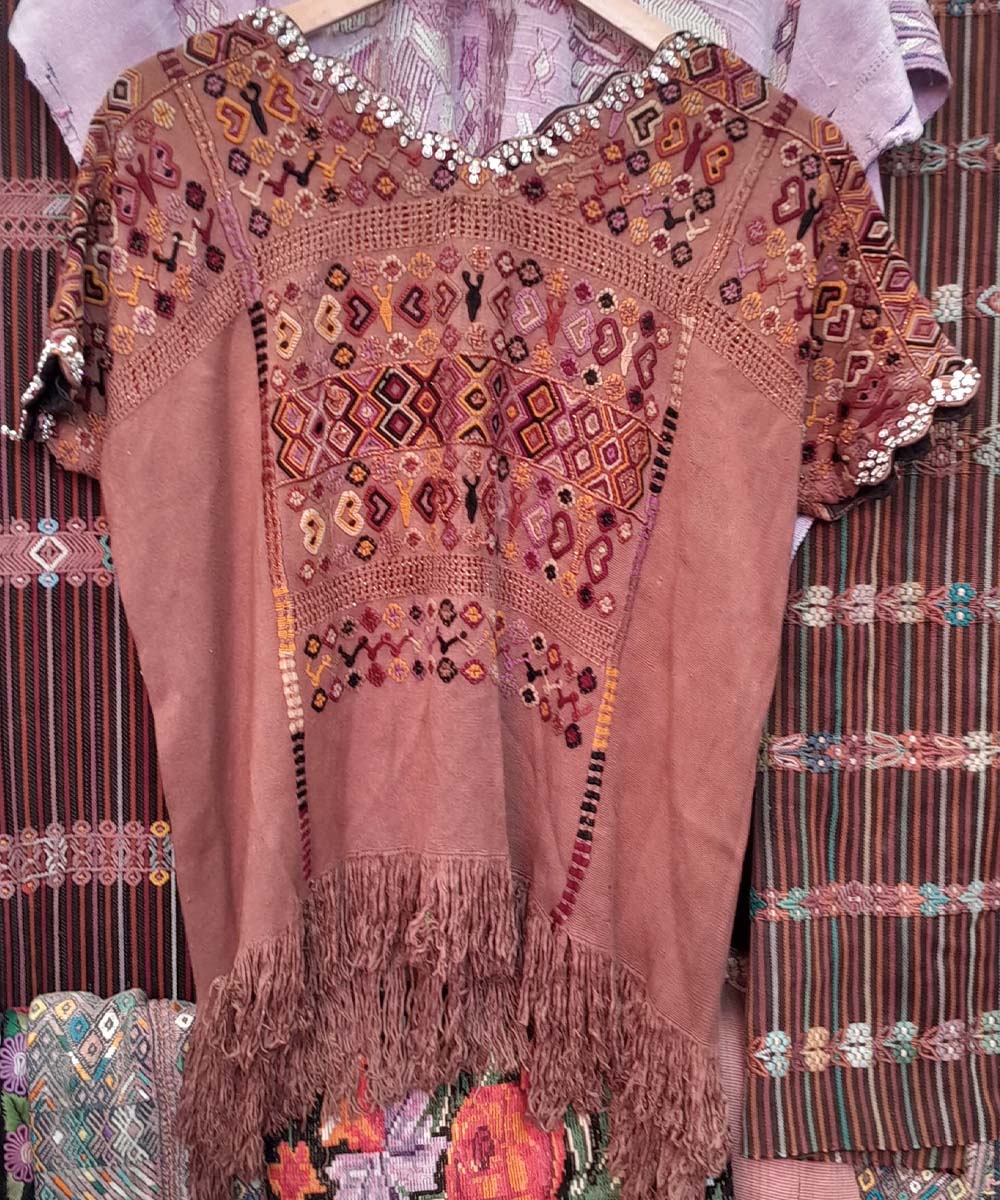 Colotenango huipil in cafe