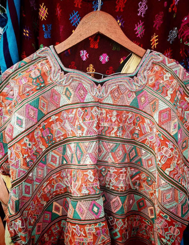 Huipil Coral Nebaj #2-77