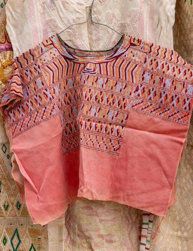 Coral San Juan Cotzal huipil #4-143