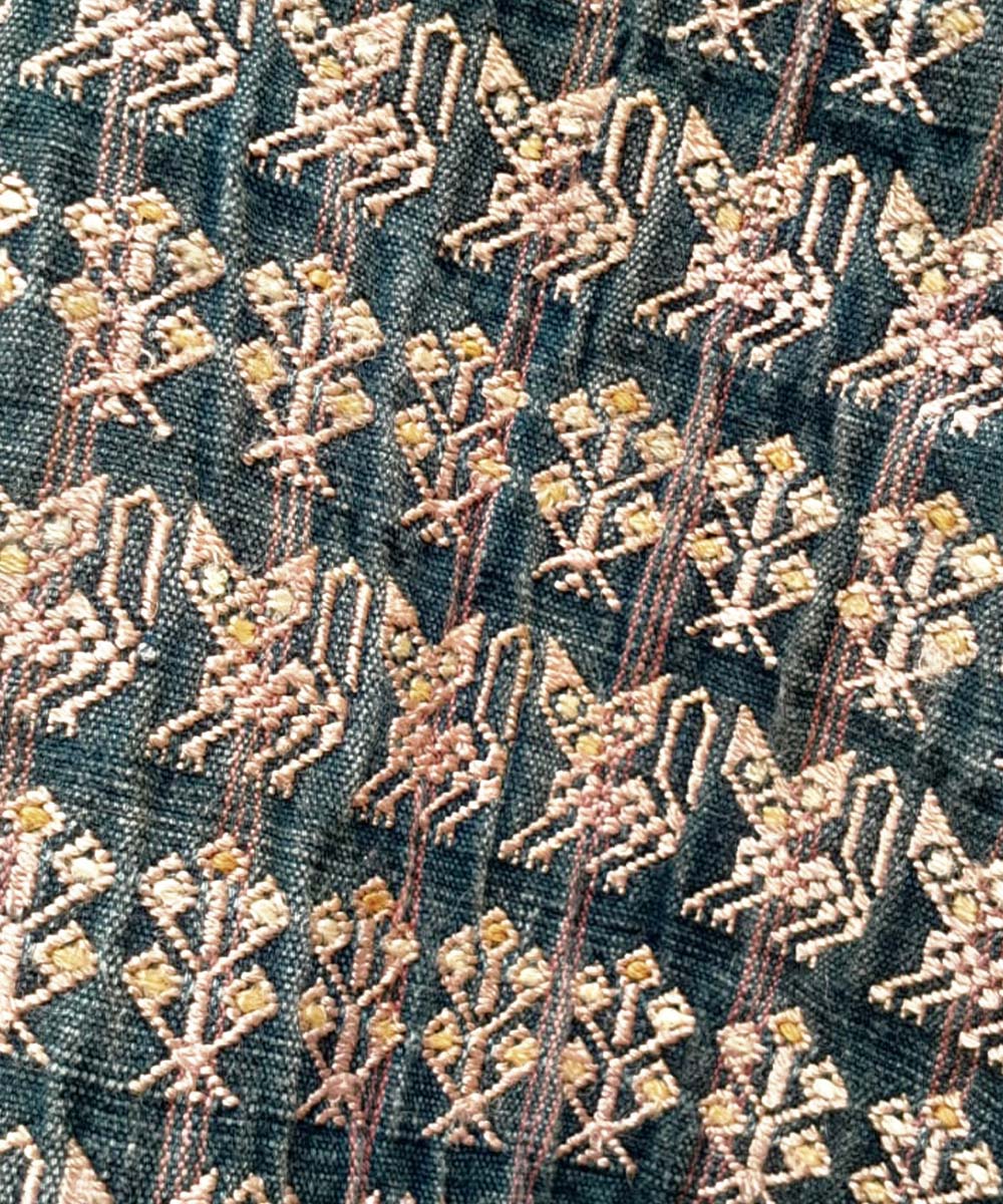 Embroidered Guatemalan huipil | Vintage textile