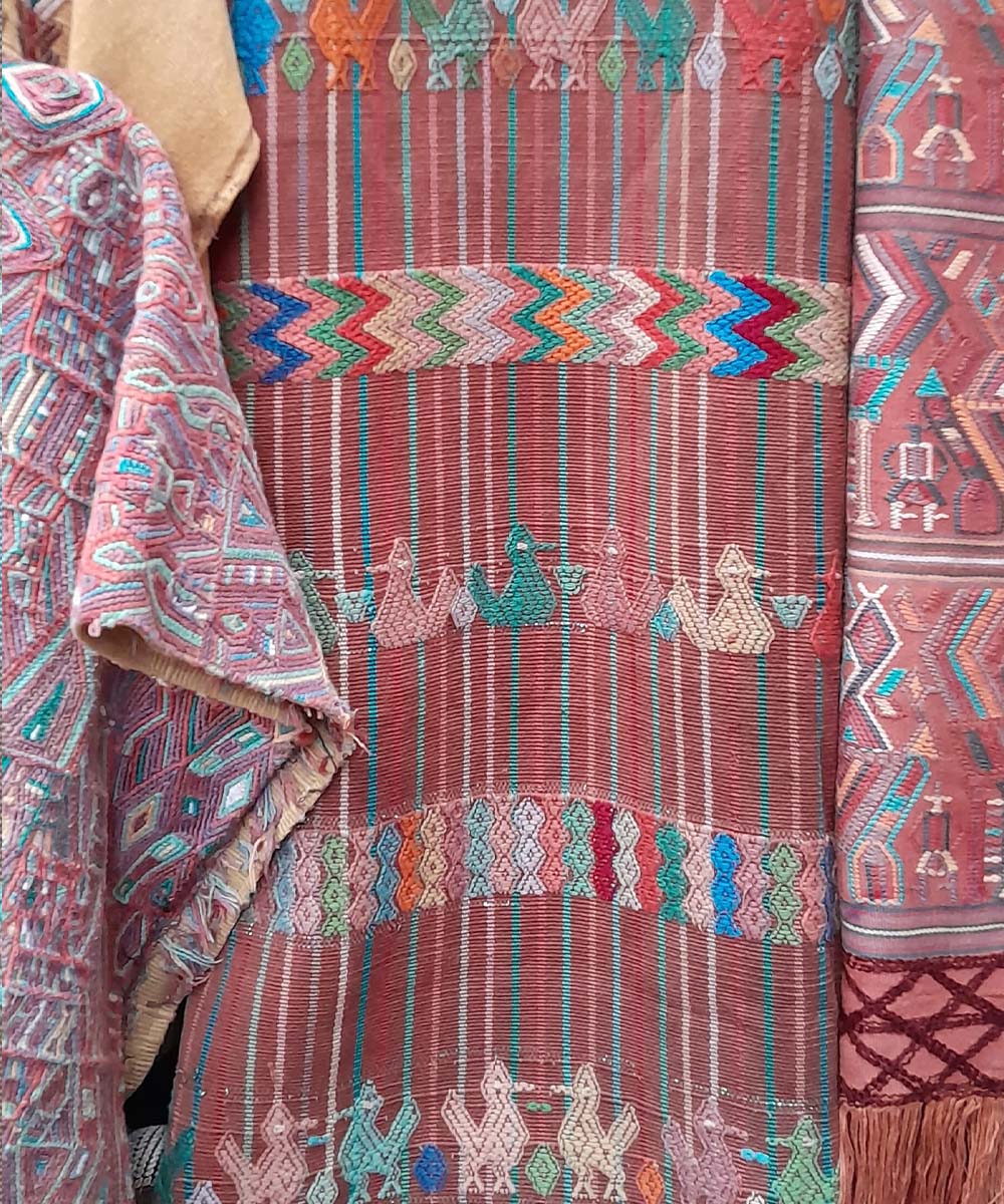 Guatemalan huipil - vintage textile