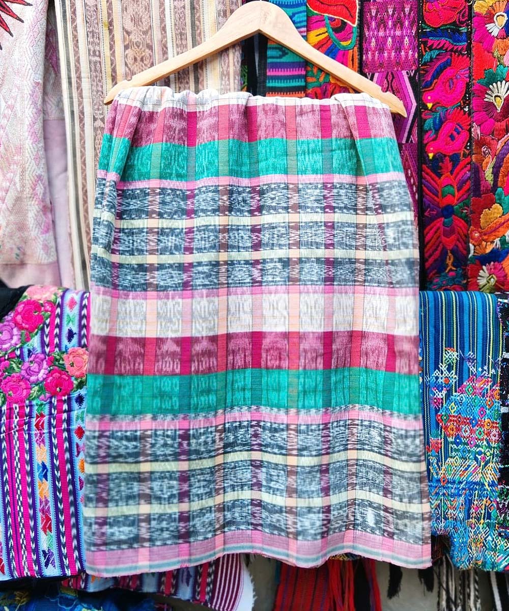 Embroidered Guatemalan huipil - vintage textile