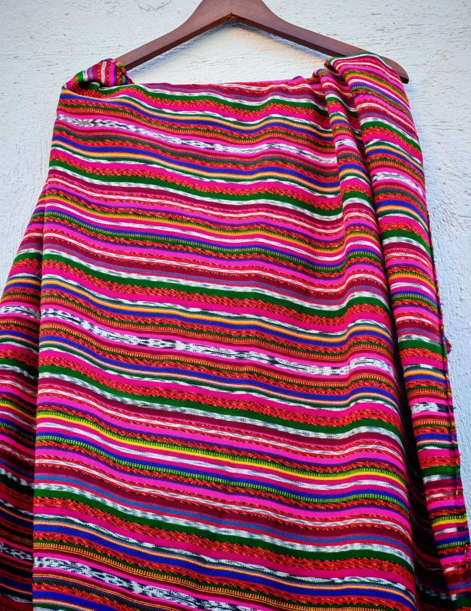 Hot pink and red Totonicapan corte #5-1