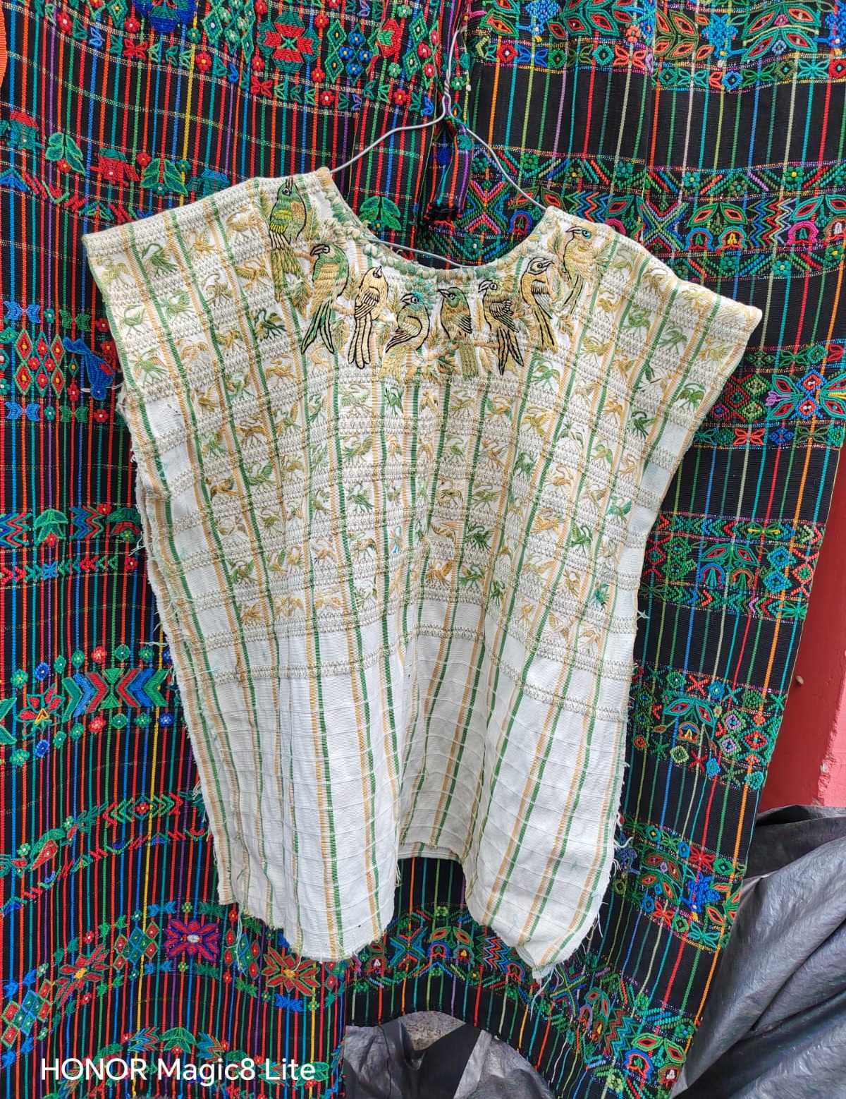 Pastel Santiago huipil Santiago huipil #4-4