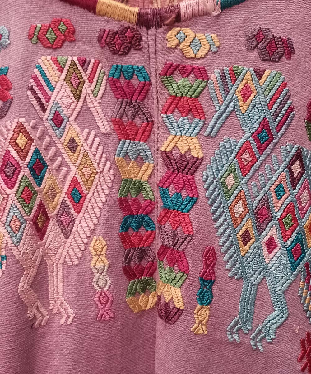 Guatemalan huipil - vintage textile