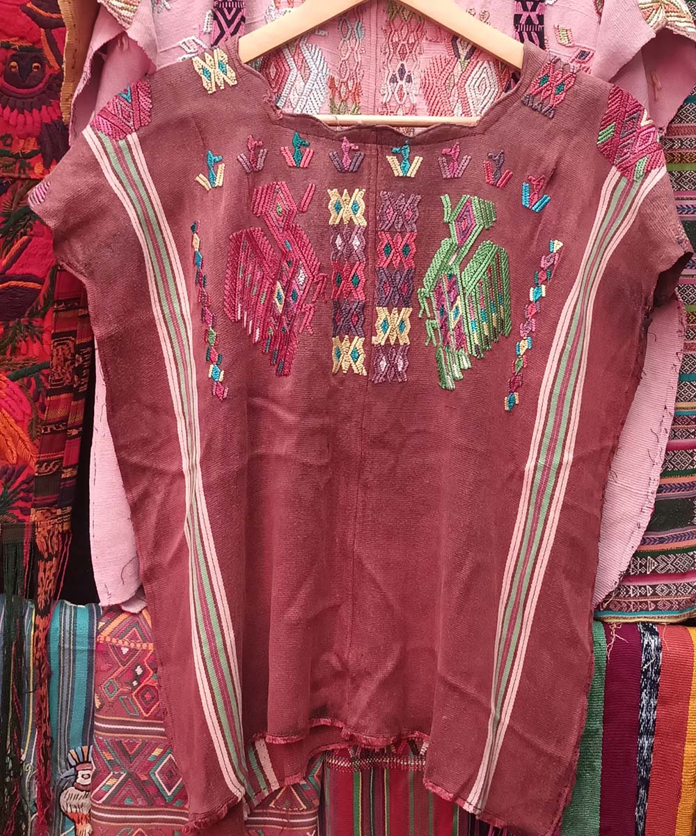 Guatemalan huipil - vintage textile