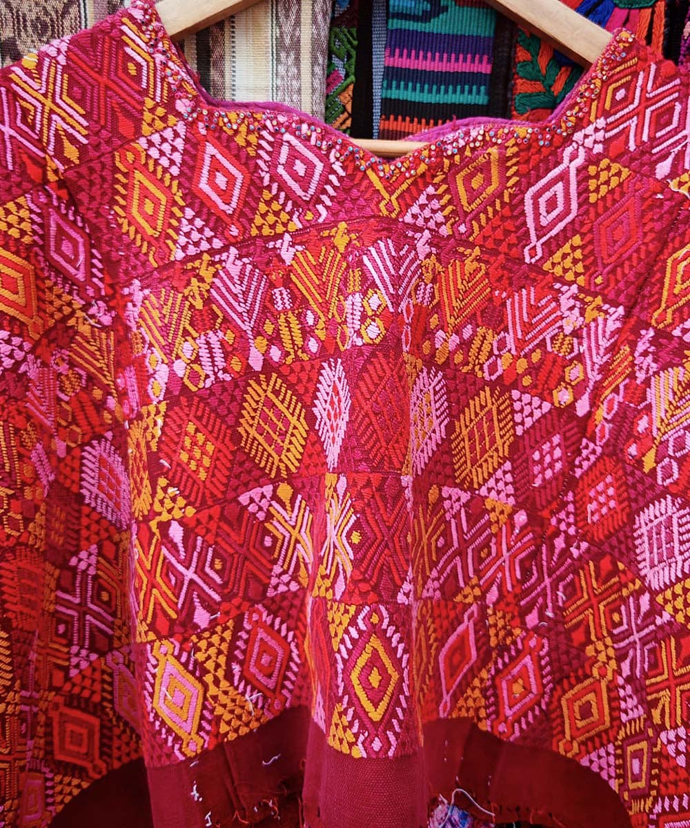 Embroidered Guatemalan huipil - vintage textile