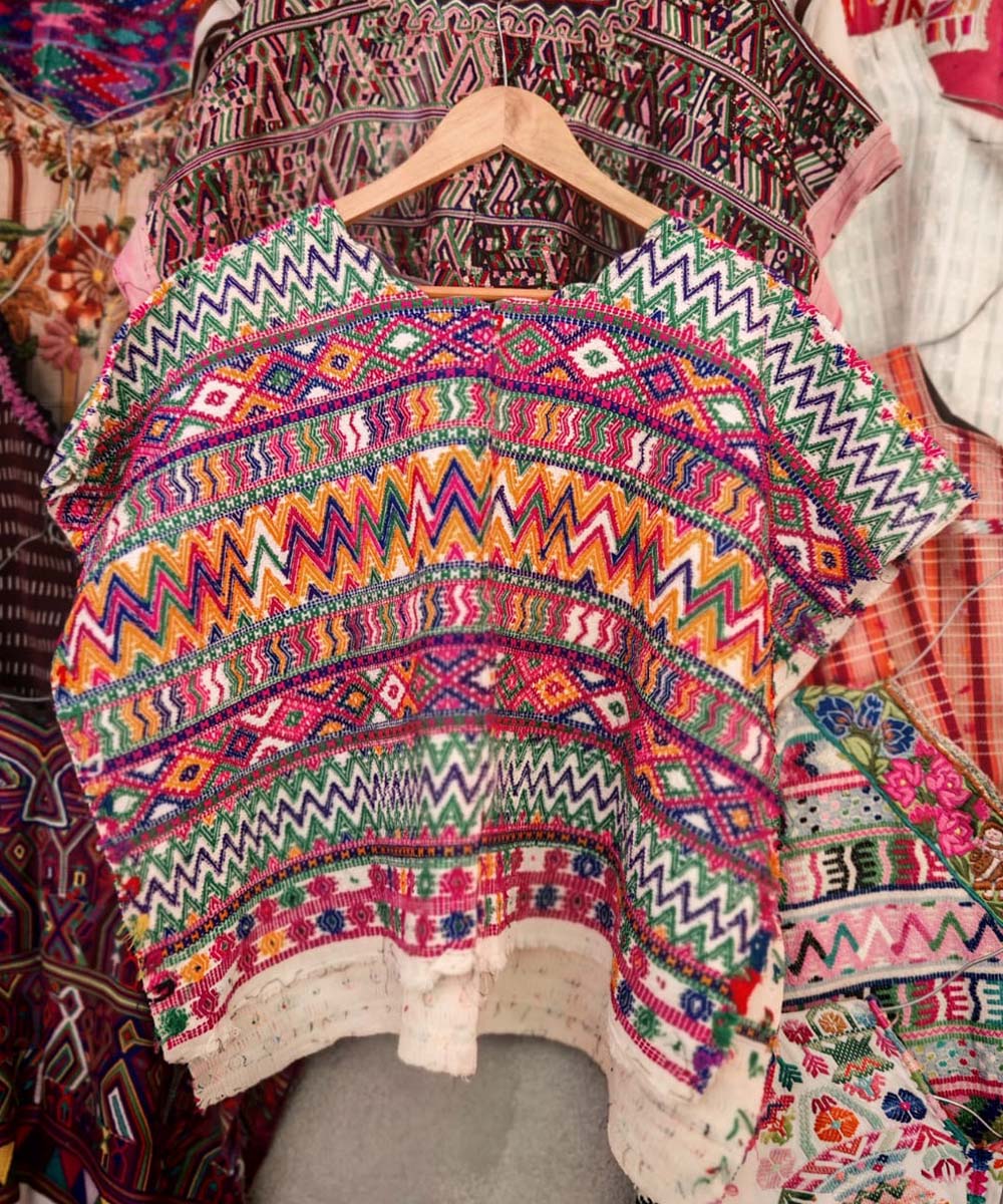 traditional guatemalan fabric