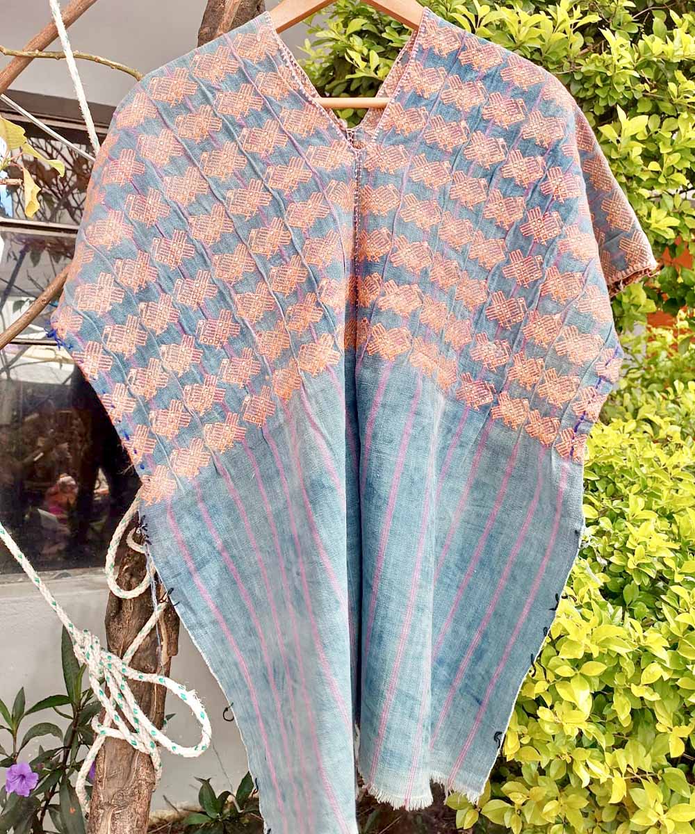 Guatemalan huipil - vintage textiles