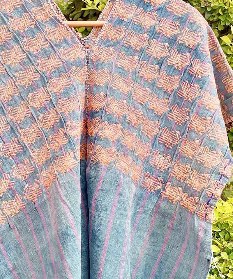 Guatemalan huipil - vintage textiles