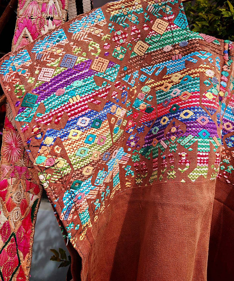 Guatemalan huipil - vintage textile
