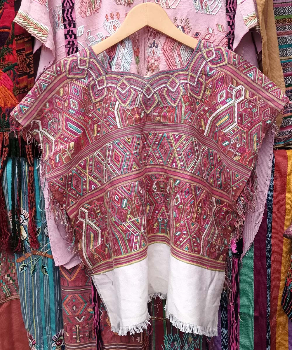 Guatemalan huipil - vintage textile