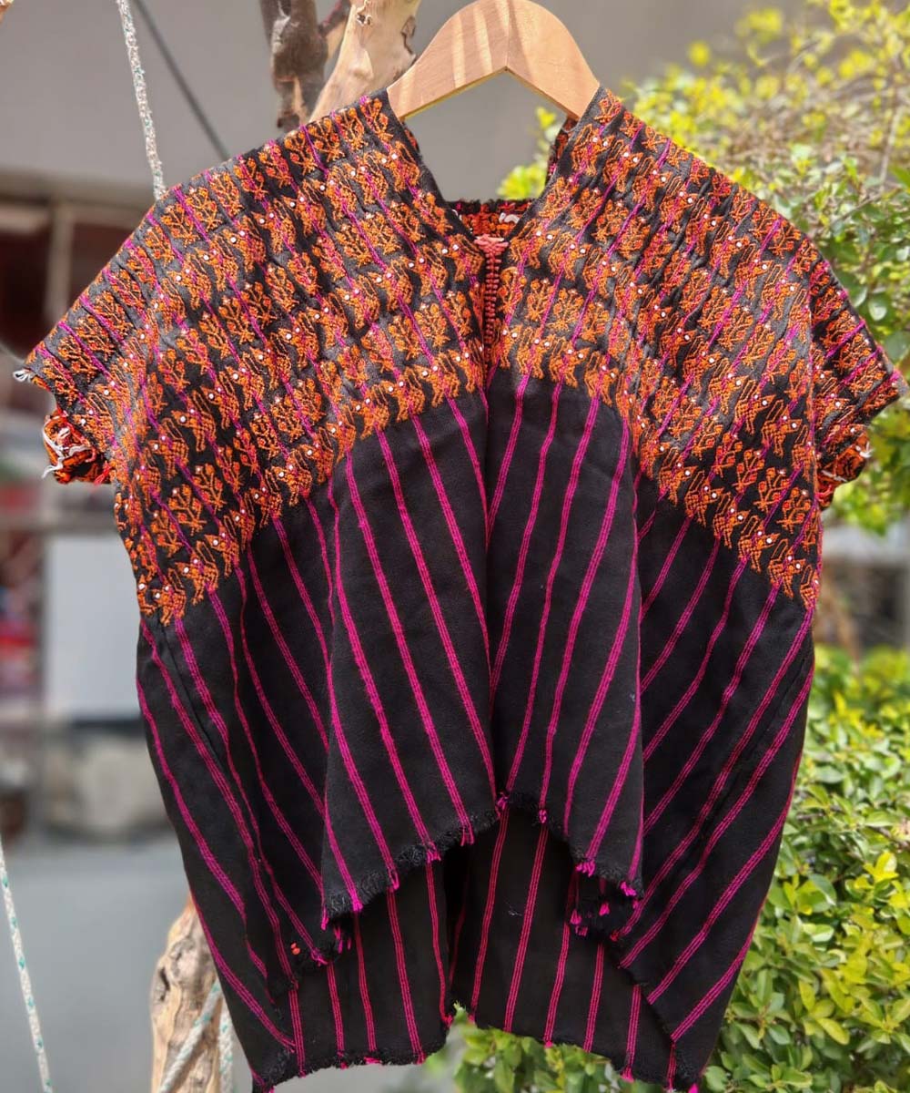 traditional guatemalan fabric