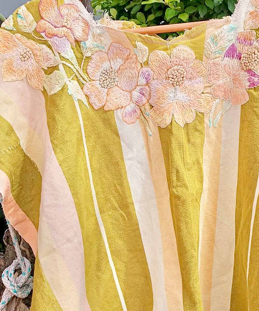 Guatemala huipil - vintage textile