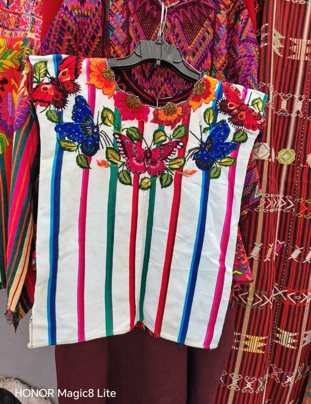 Colourful Butterflies Santiago Huipil #6-432