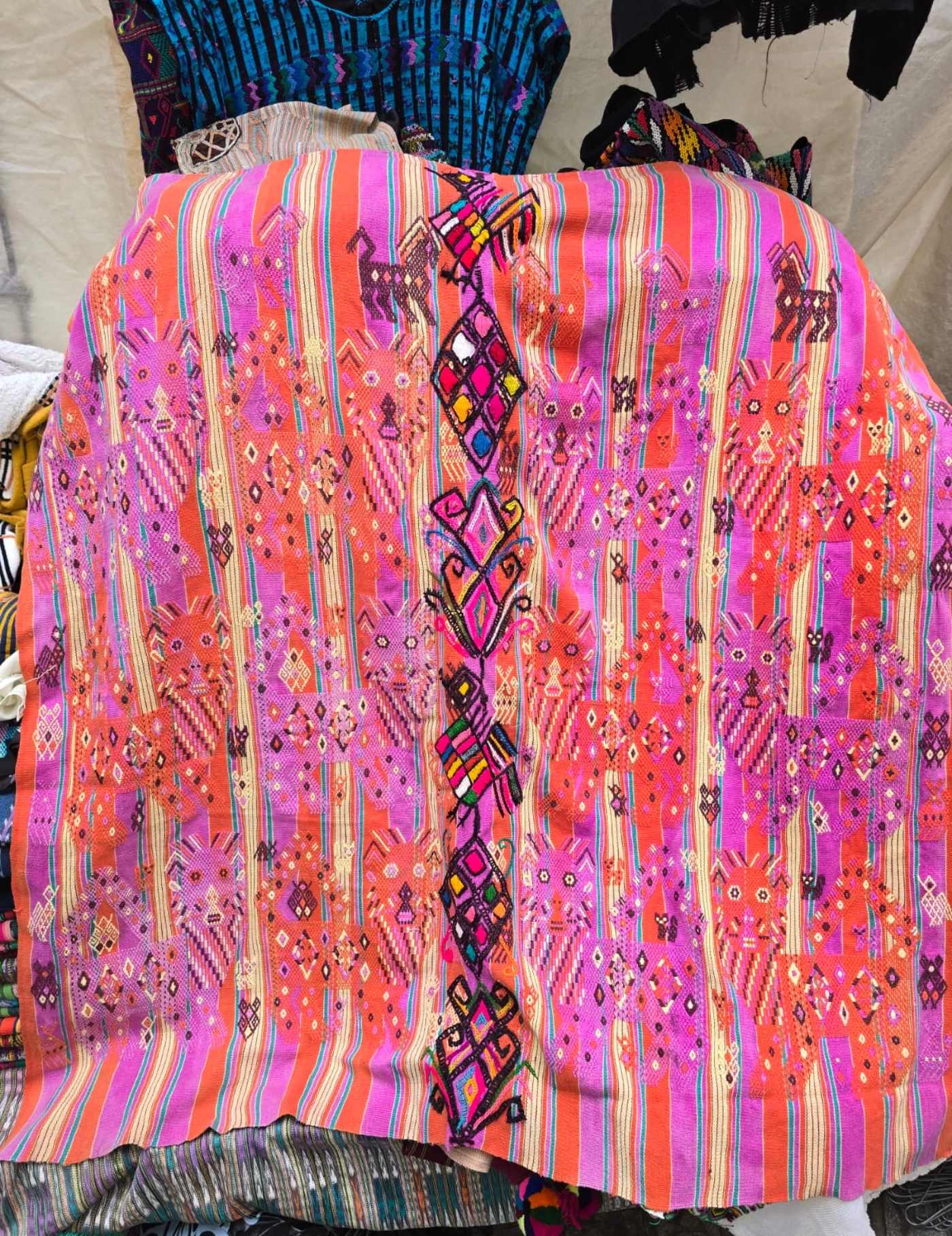 Fuchsia And Orange Chichicastenango Corte #7-181