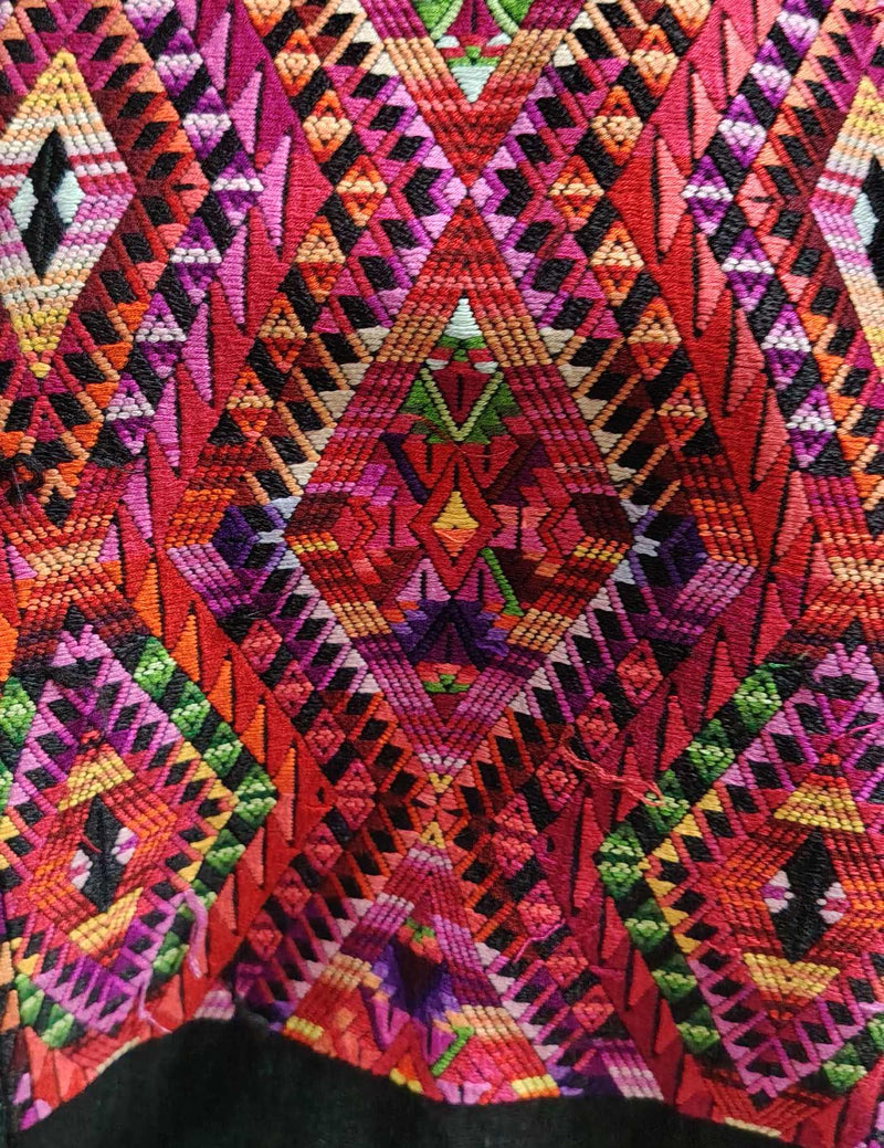 Geometric Chichicastenango Huipil #7-503