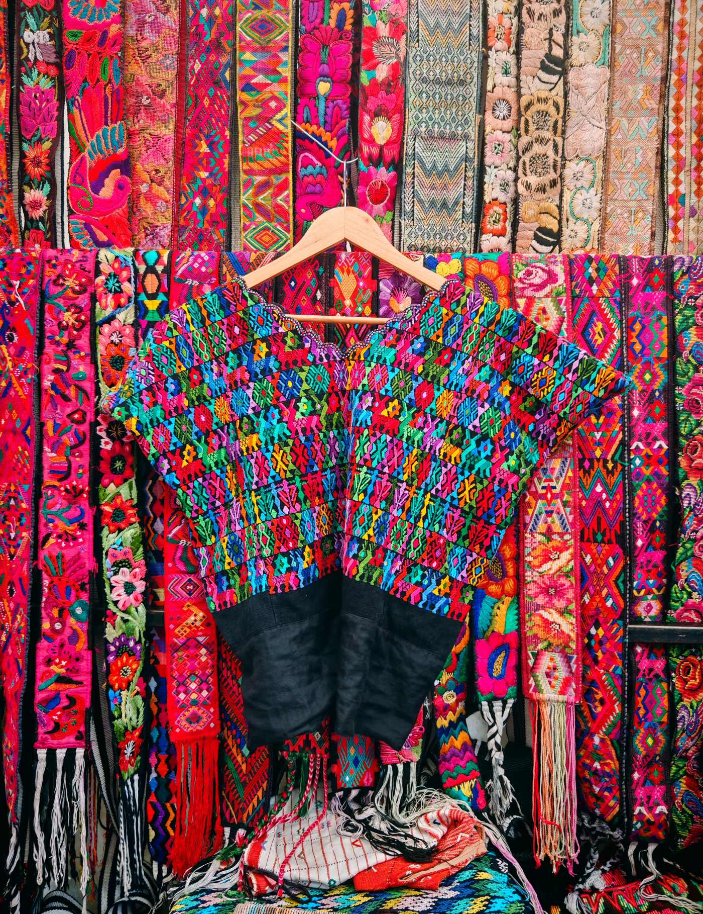 Rainbow color deer Cobán Huipil #7-544