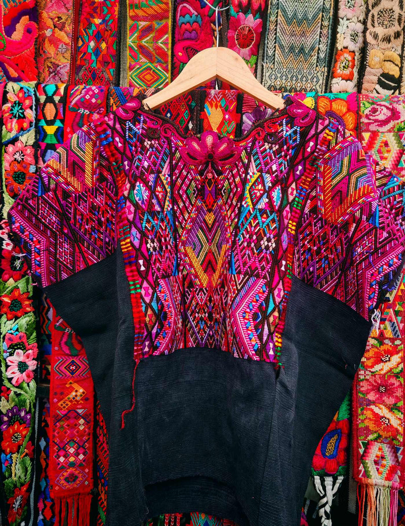 Geometric made of silk thread Chichicastenango Huipil #7-545