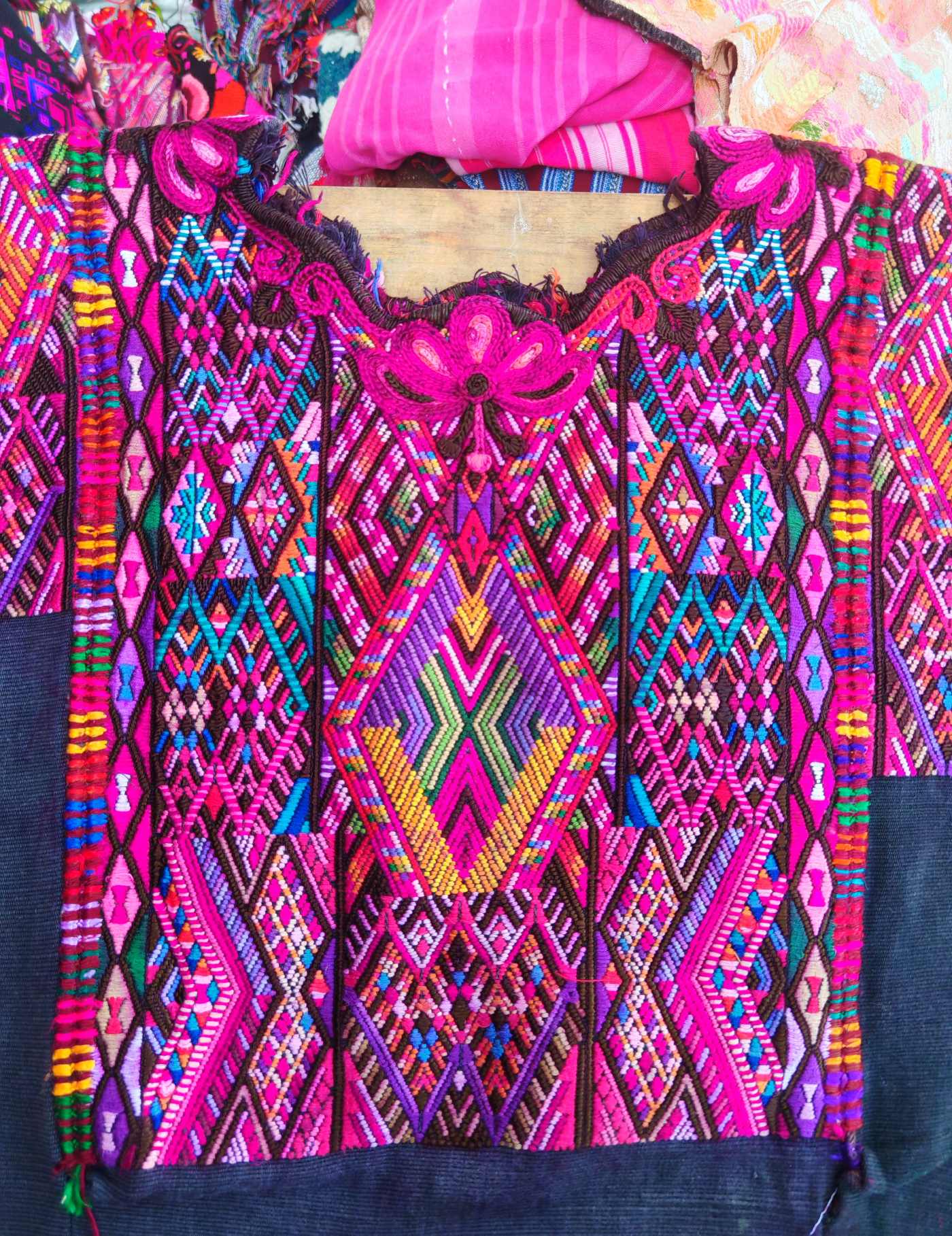 Geometric made of silk thread Chichicastenango Huipil #7-545