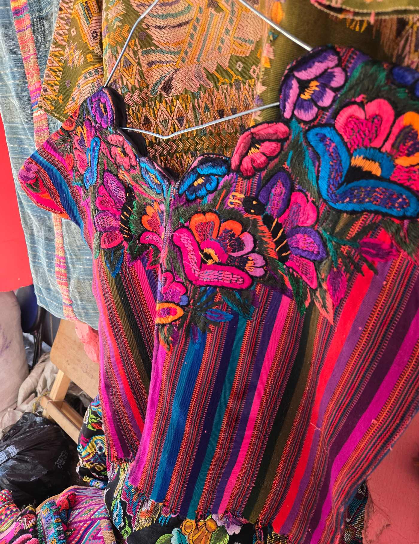 Flowers and butterflies Santiago Huipil #8-60