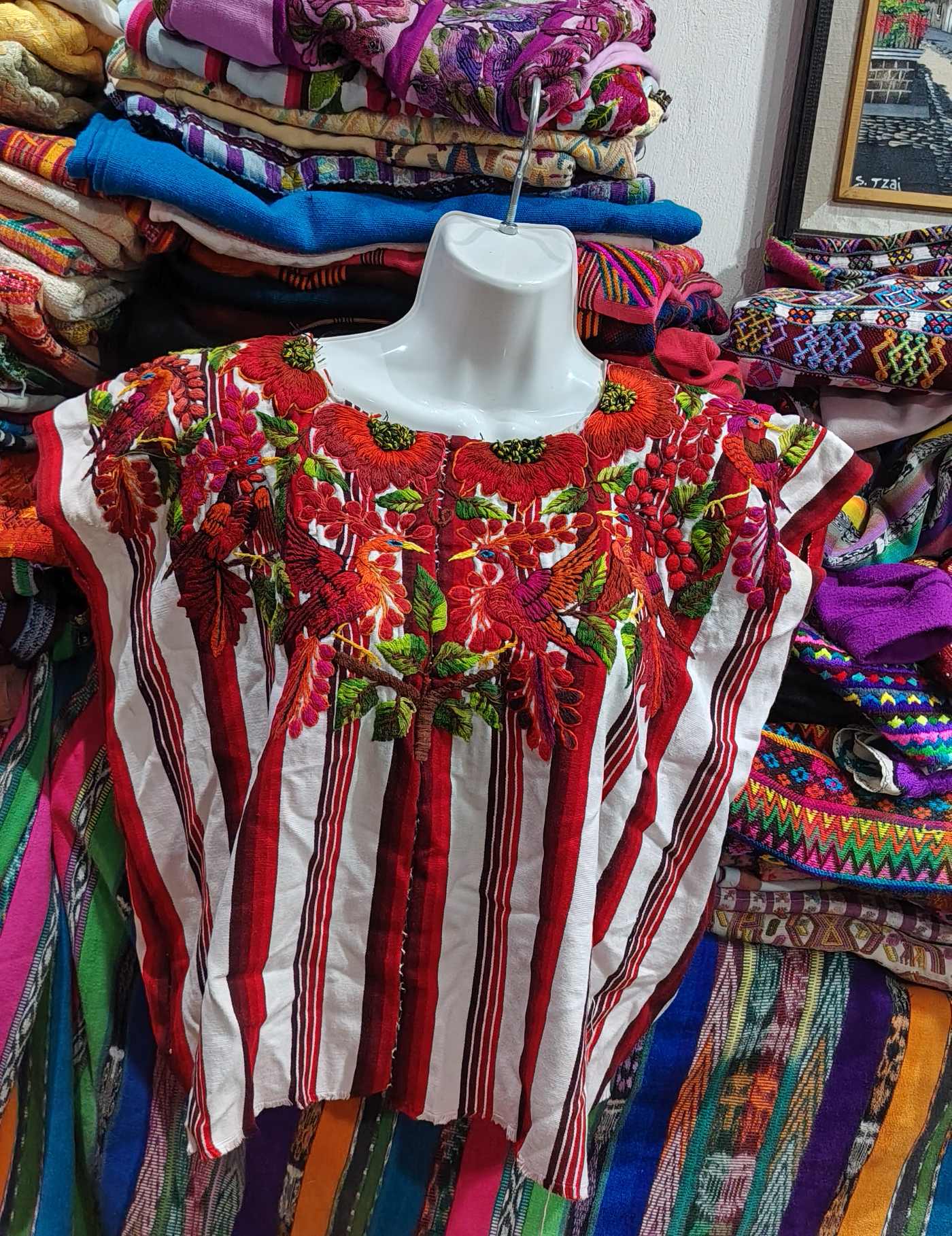 Red Quetzales Santiago Huipil #8-145