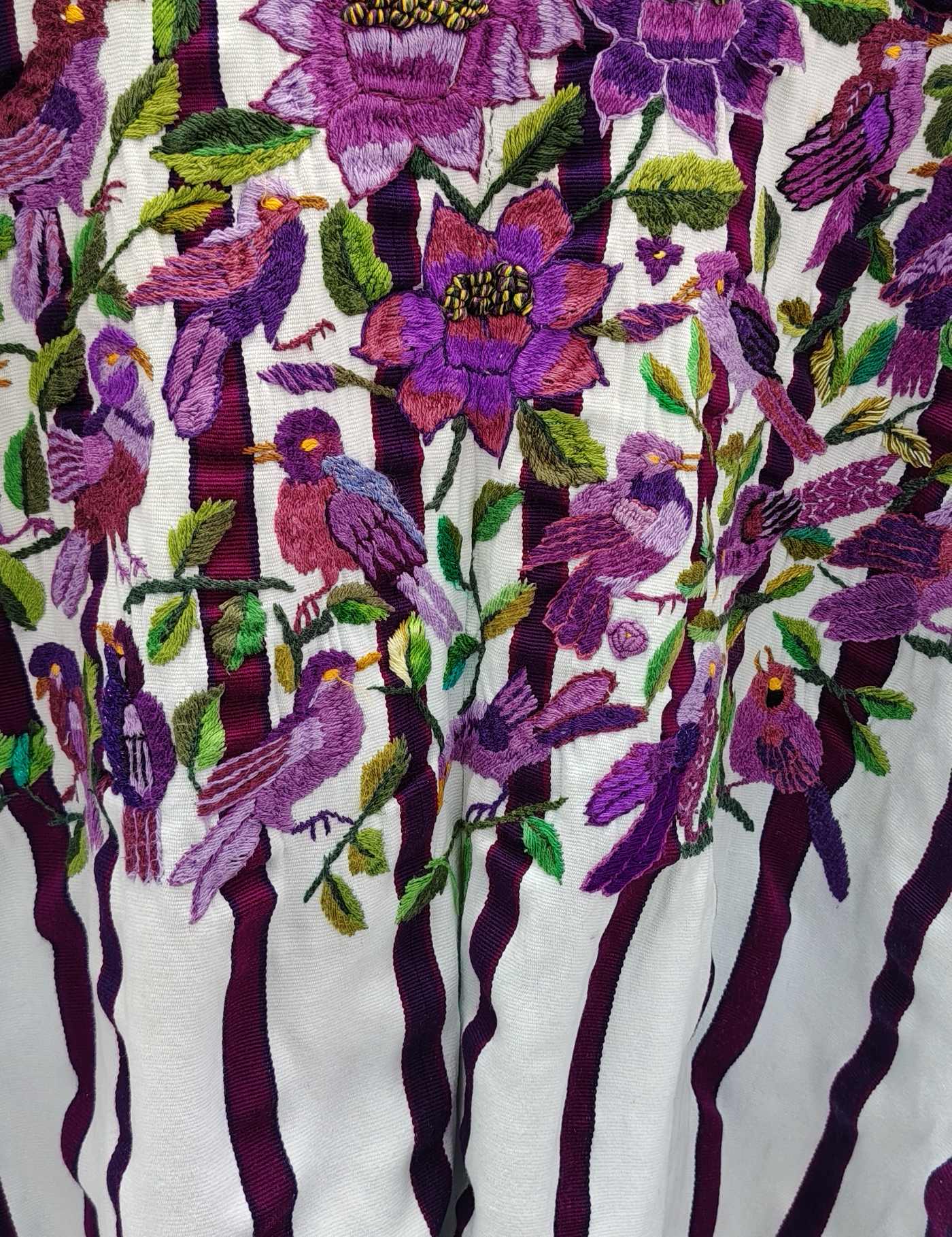 Berry Birds Santiago Huipil #8-203