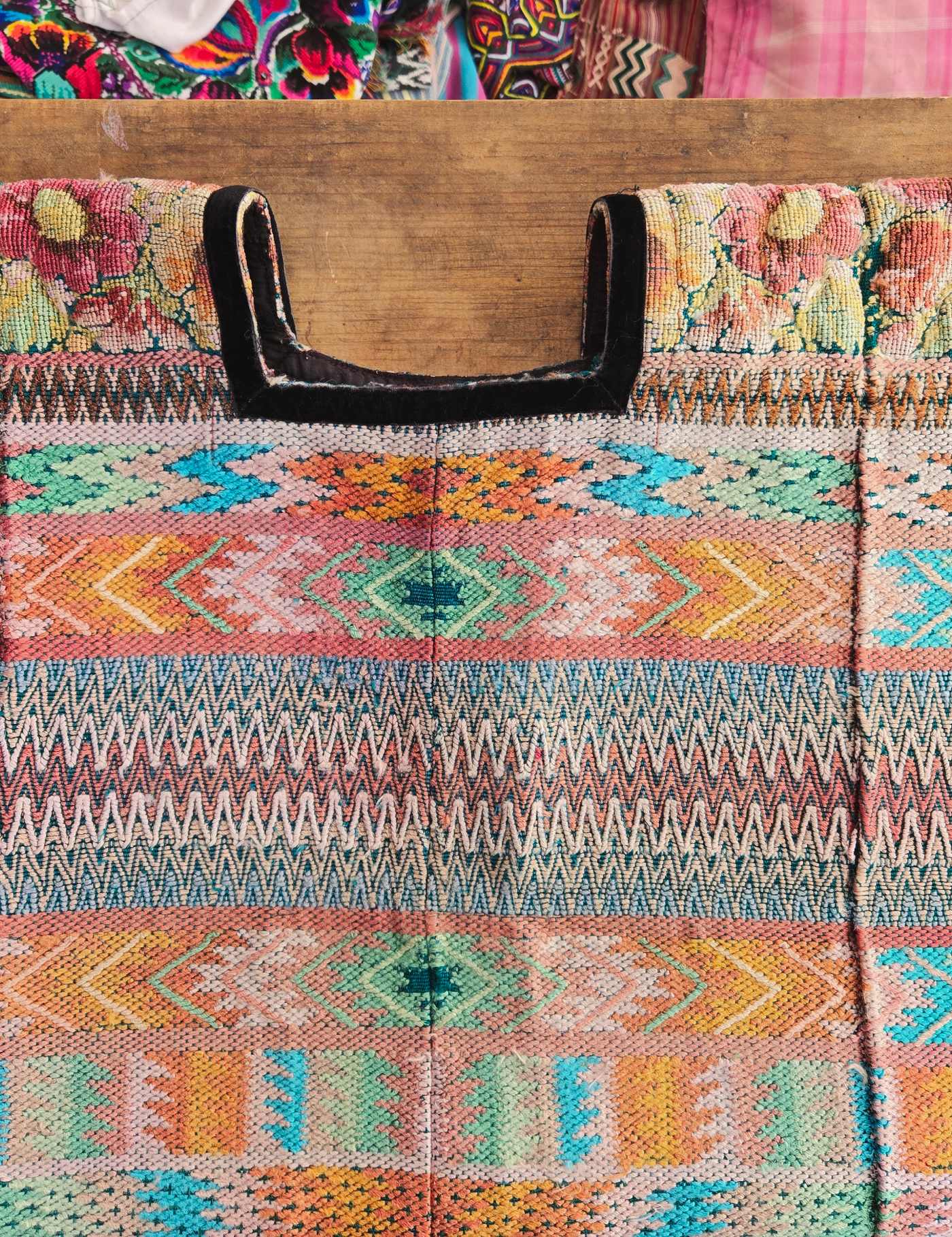 Pastel Comalapa Huipil #8-392