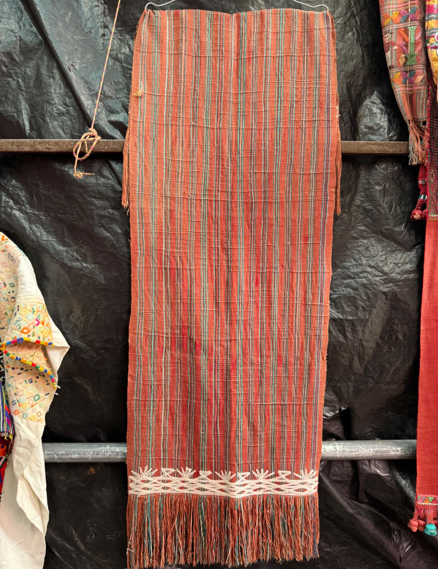 Terracotta Nebaj Tzute #9-116
