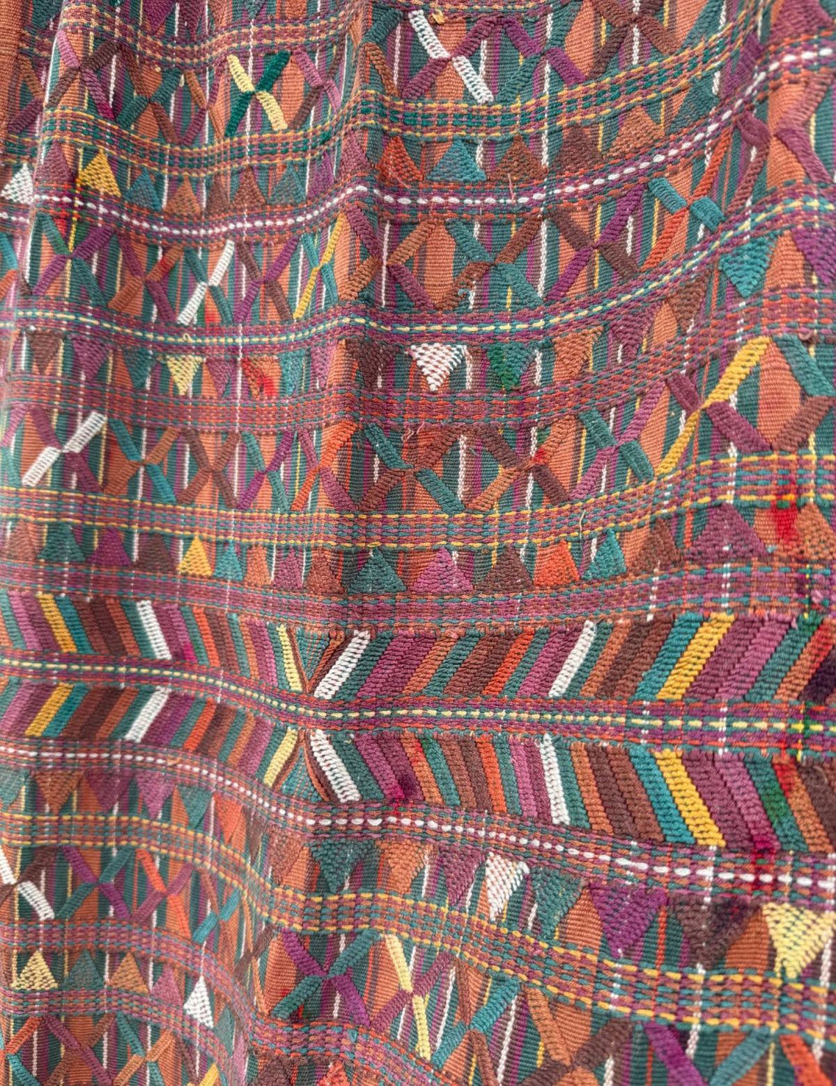 Geometric brocade Nebaj Tzute #9-341